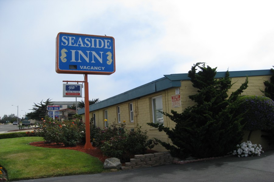 ../image/seaside inn in seaside 1.jpg